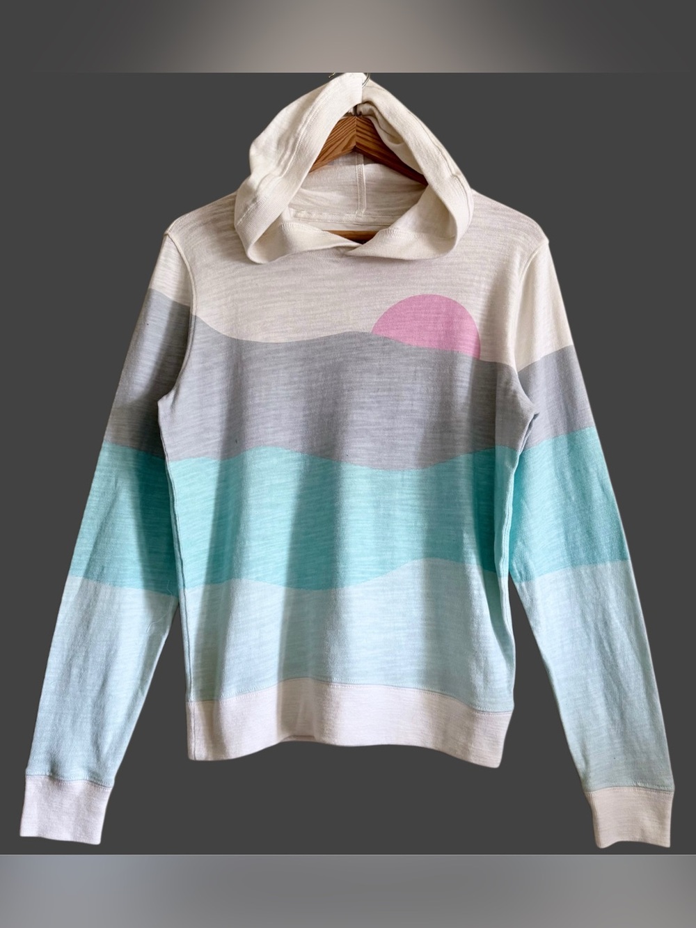 FAHERTY Women’s Organic Cotton Relaxed Fit Casual The Sun & Wave Hoodie Sz S NWT